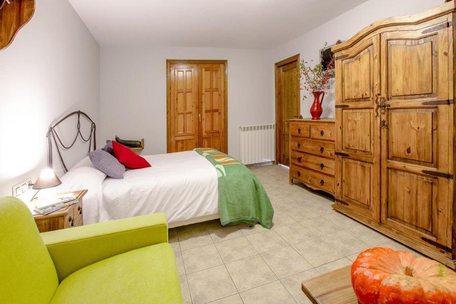 Hostal Antiguo Hospital Linares de Mora 외부 사진