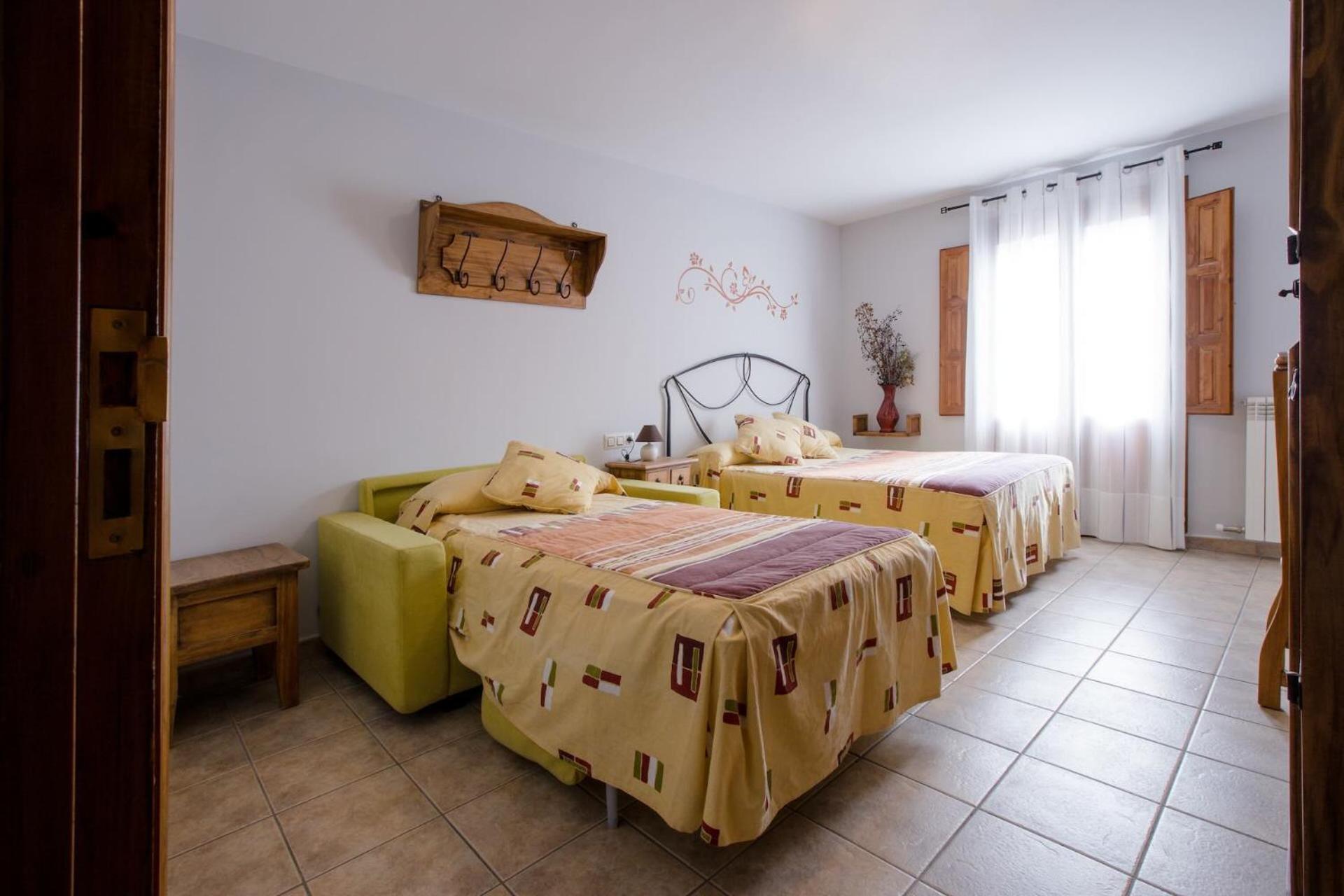 Hostal Antiguo Hospital Linares de Mora 외부 사진