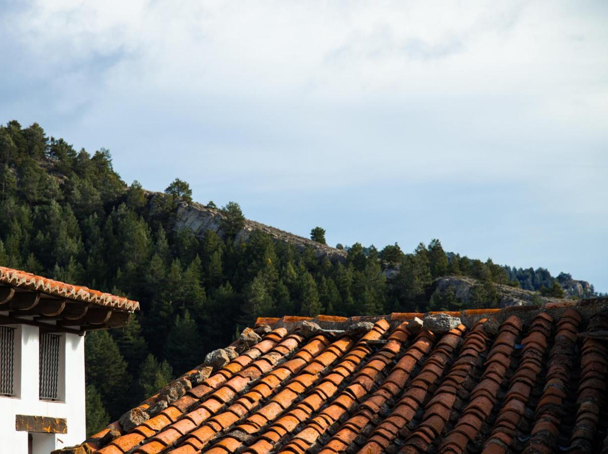 Hostal Antiguo Hospital Linares de Mora 외부 사진